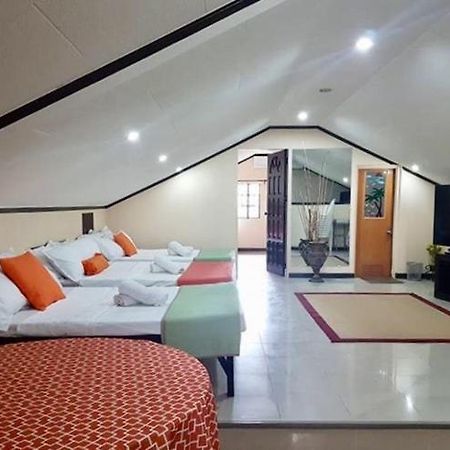 Villa Angelica Resort Alaminos Exterior photo